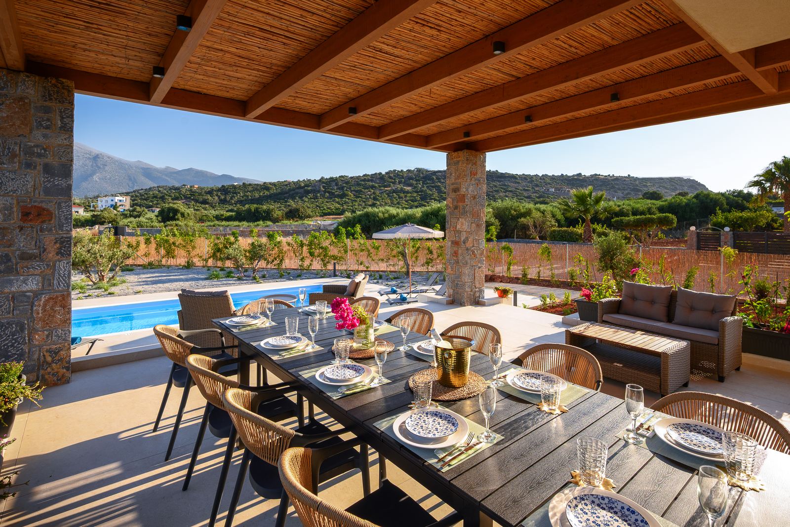 Pergola table set